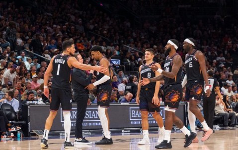 开云app-NBA最逆袭的球队：从西部垫底，杀回前六，要冲击季后赛了|狄龙|太阳|布克|火箭|奥特_新浪体育_新浪新闻